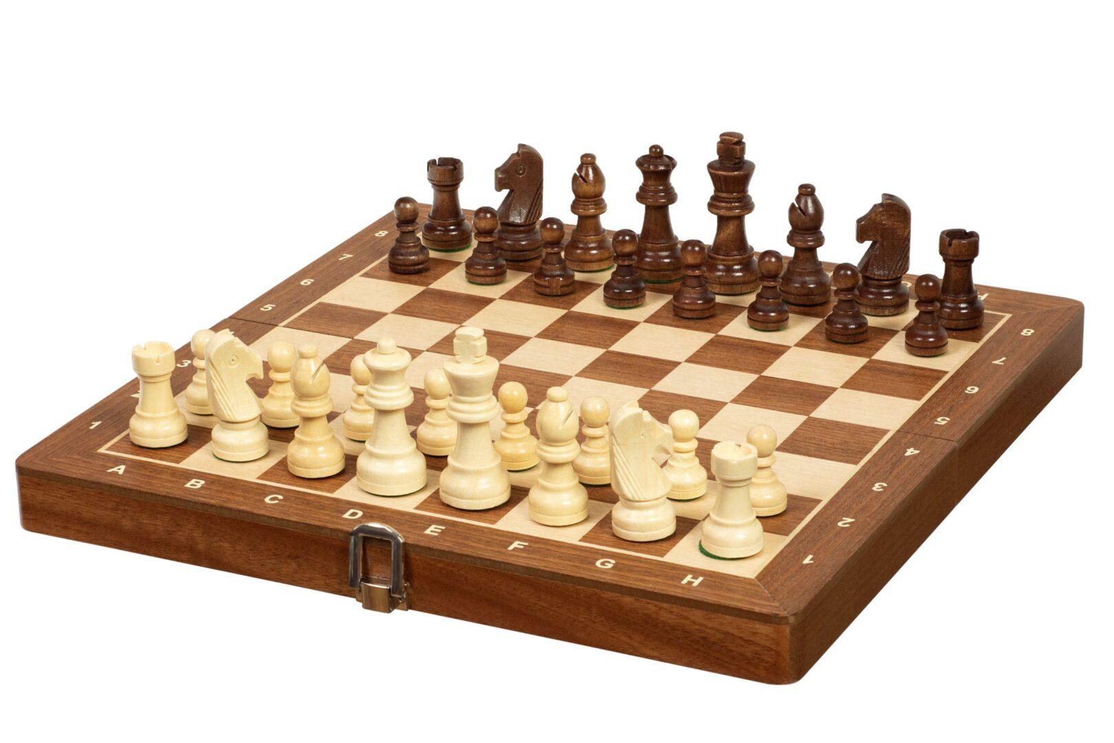 שחמט מתקפל מעץ – Tournament No3 (קטן 30 ס"מ)