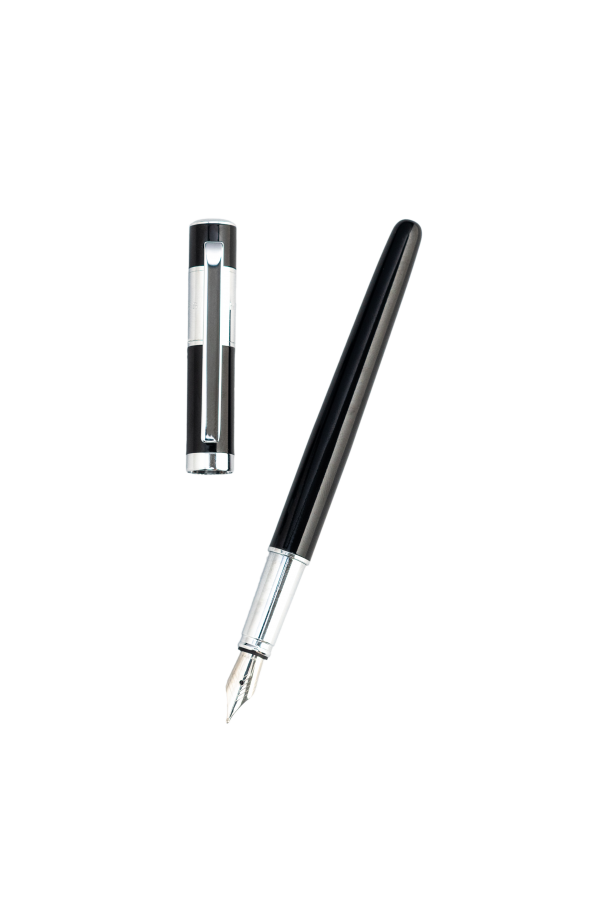 Hugo Boss עט נובע לקה שחורה עם עיטורים מוכספים